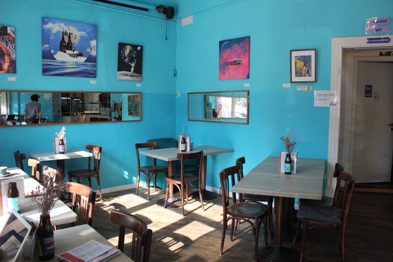Impact Café Innen 2