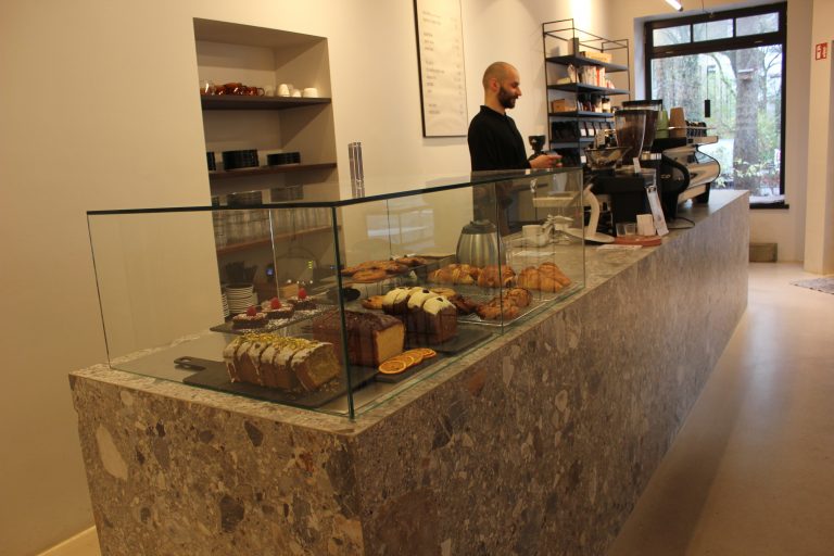 ERNST Kaffeeröster Theke