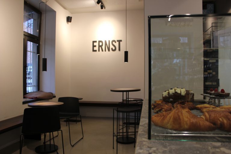 ERNST Kaffeeröster Tische