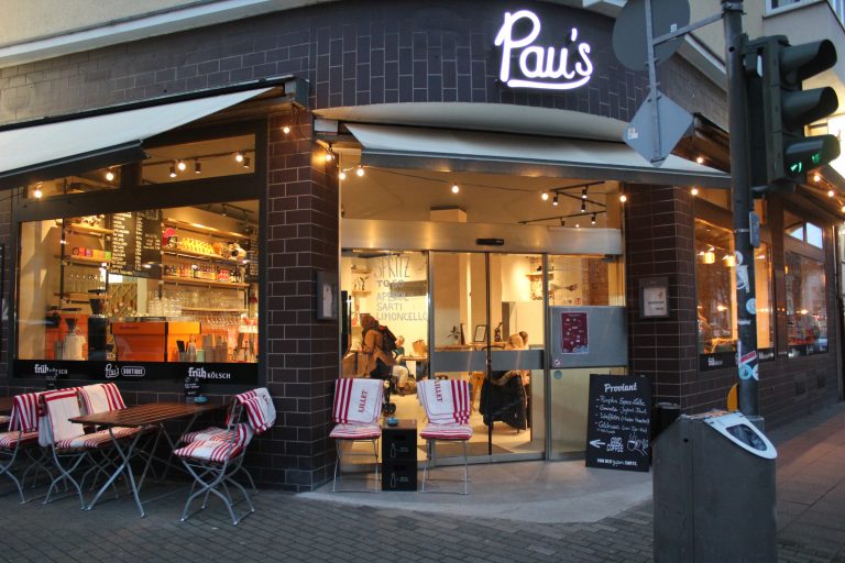 Pau's Boutique Eingang