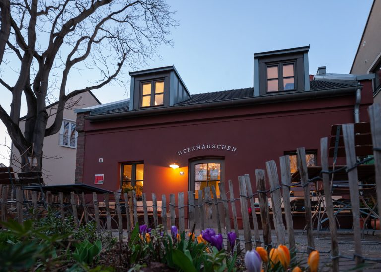 Herzhäuschen_außen